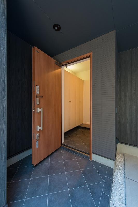 Entrance. One example same specifications