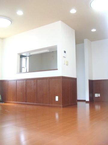 Living. "Taisho-ku ・ Buying and selling "spacious living