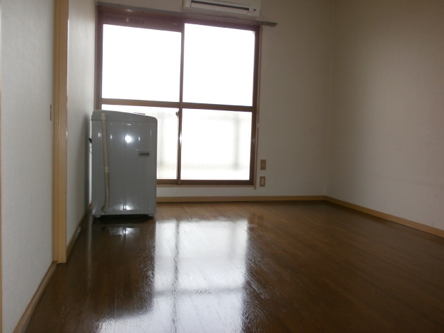 Living and room. Living