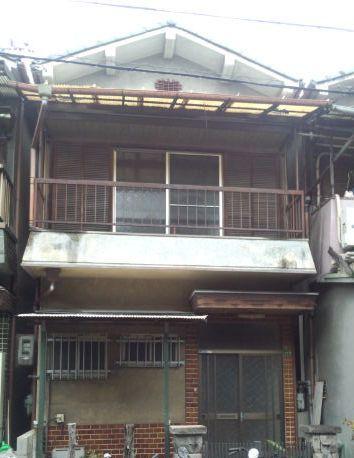 Local appearance photo. Local shooting