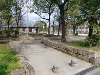 park. Hirao 800m walk about 9 minutes to the park