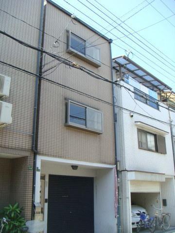 Local appearance photo. "Taisho-ku ・ Buying and selling "bay window is a stylish Ichinohe Ken