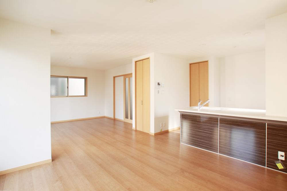 Living. Living Image