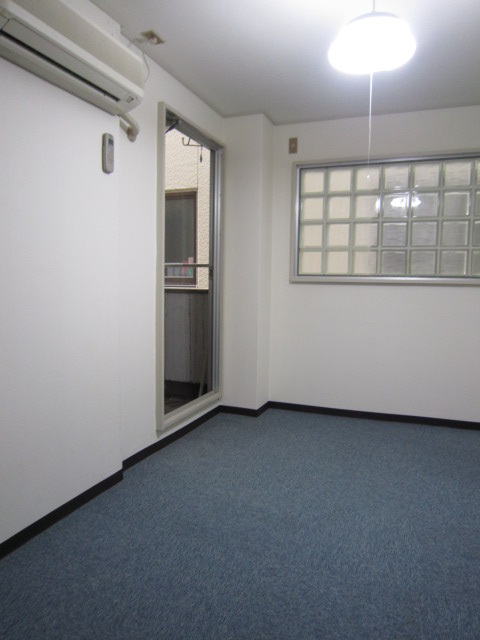 Living and room. There is a sense of open.