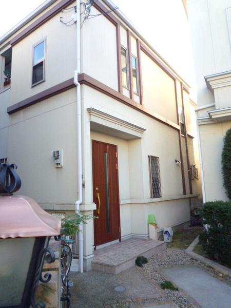 Local appearance photo. "Taisho-ku ・ Buying and selling "cute appearance