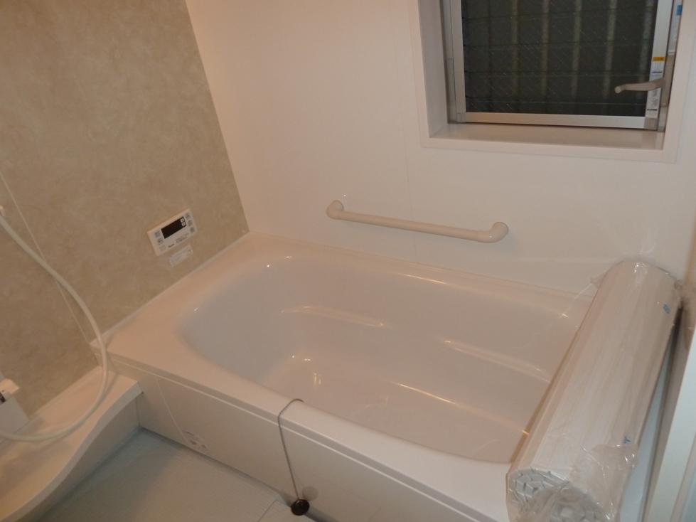 Bathroom. It relaxed wide bathroom.