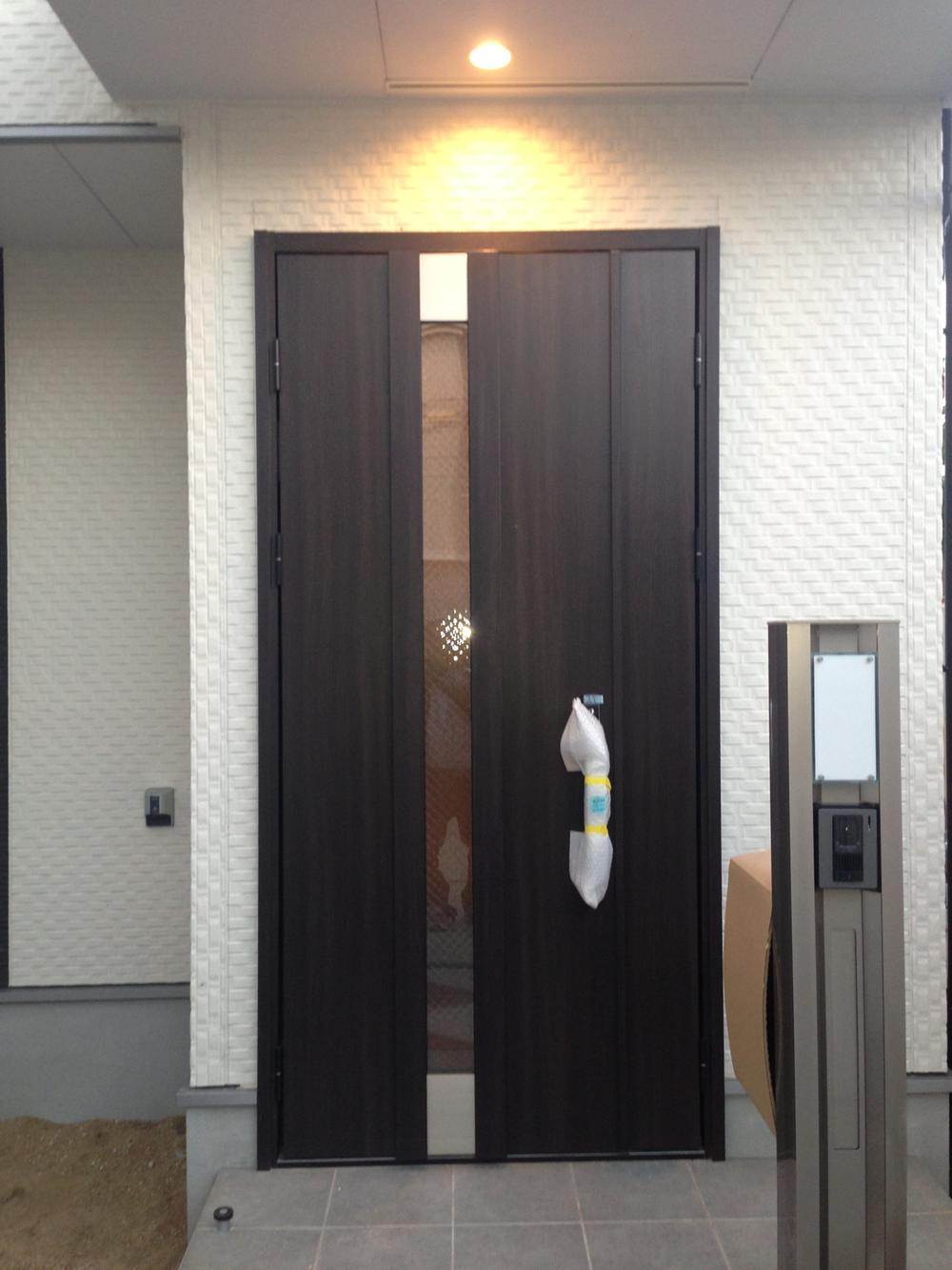 Same specifications photos (Other introspection)