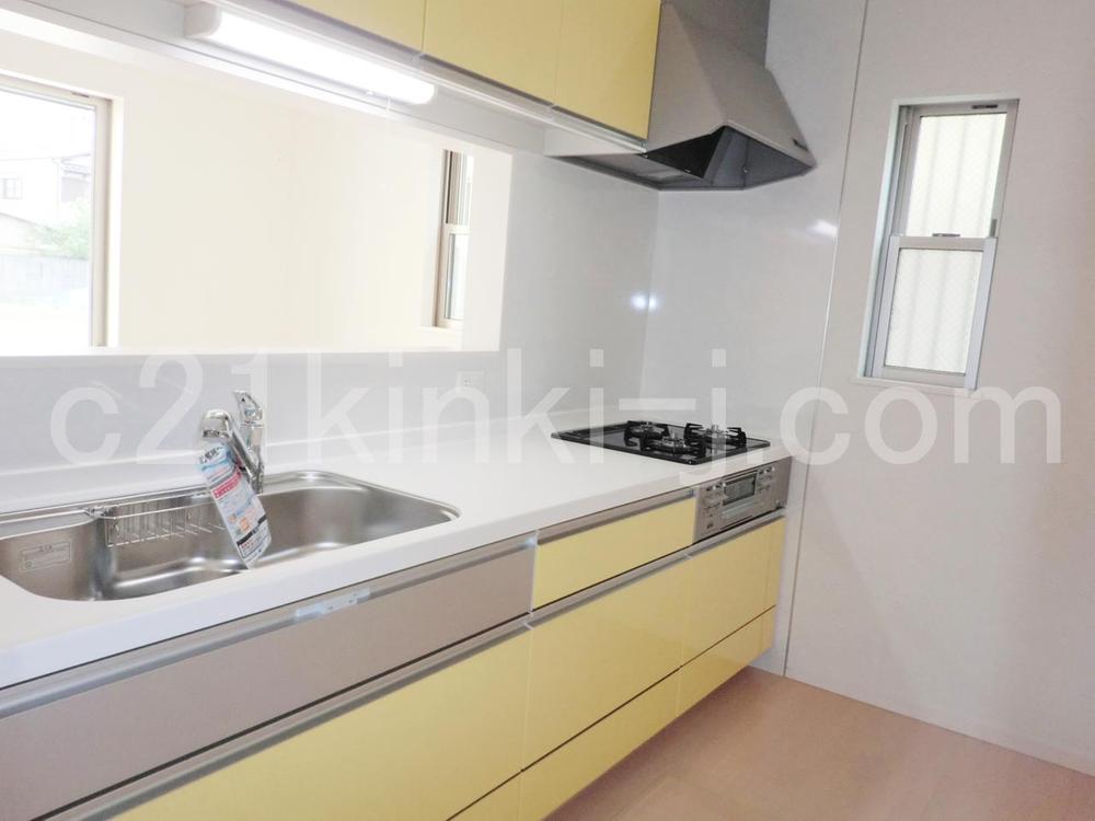 Same specifications photo (kitchen). Same specifications photo (kitchen) Water purifier shower faucet!