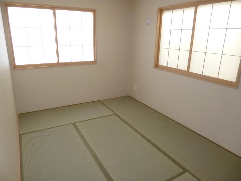 Non-living room. Japanese-style room is calm interior (November 2013) Shooting