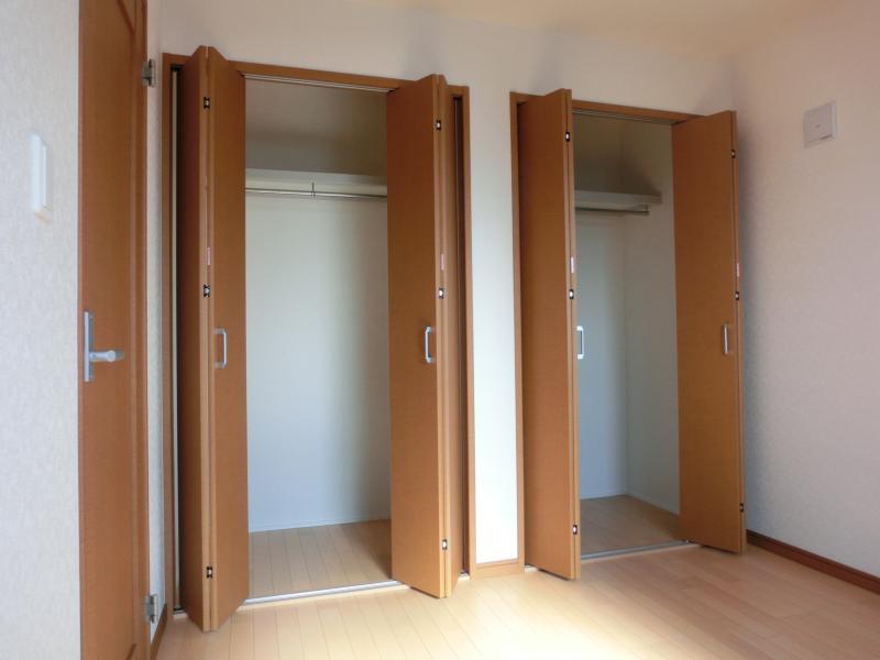 Same specifications photos (Other introspection)