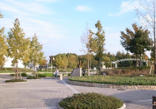 Other. Tsurumi Ryokuchi park near! Playground for children close to