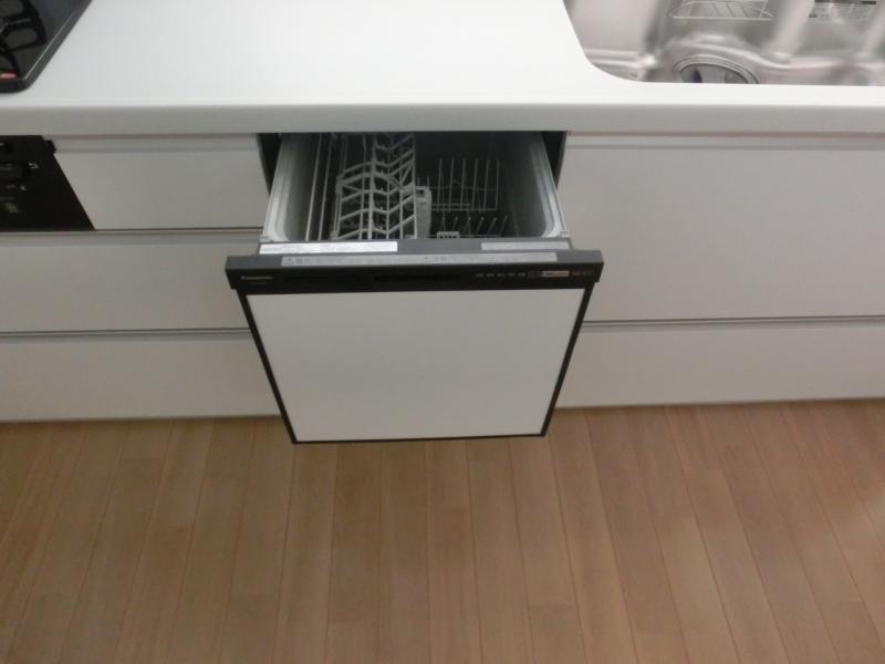 Kitchen. Dishwasher