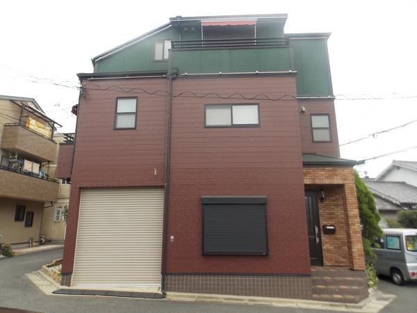 Local photos, including front road. With shutter garage to protect the important car ☆ 