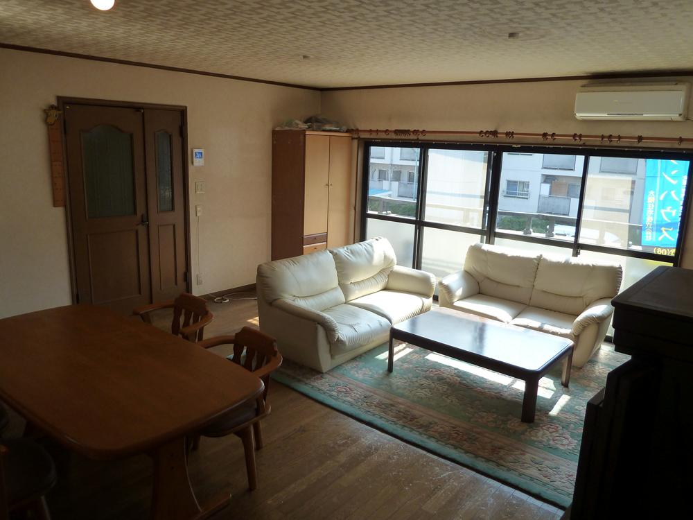 Living. December 2013 local shooting