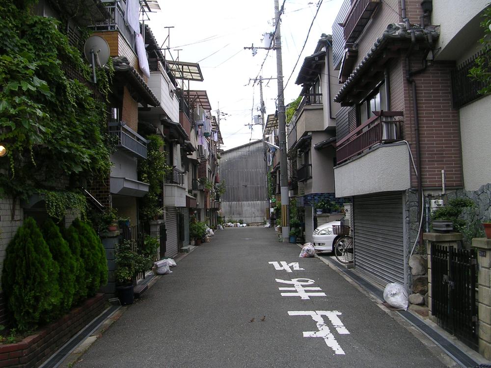 Local appearance photo