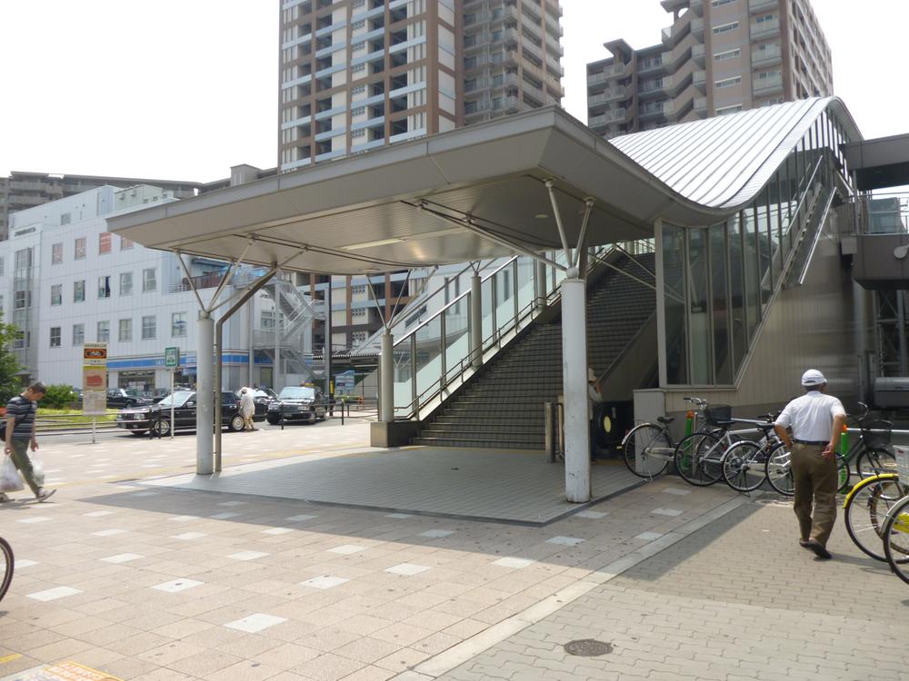 station. 220m until JR katamachi line release station