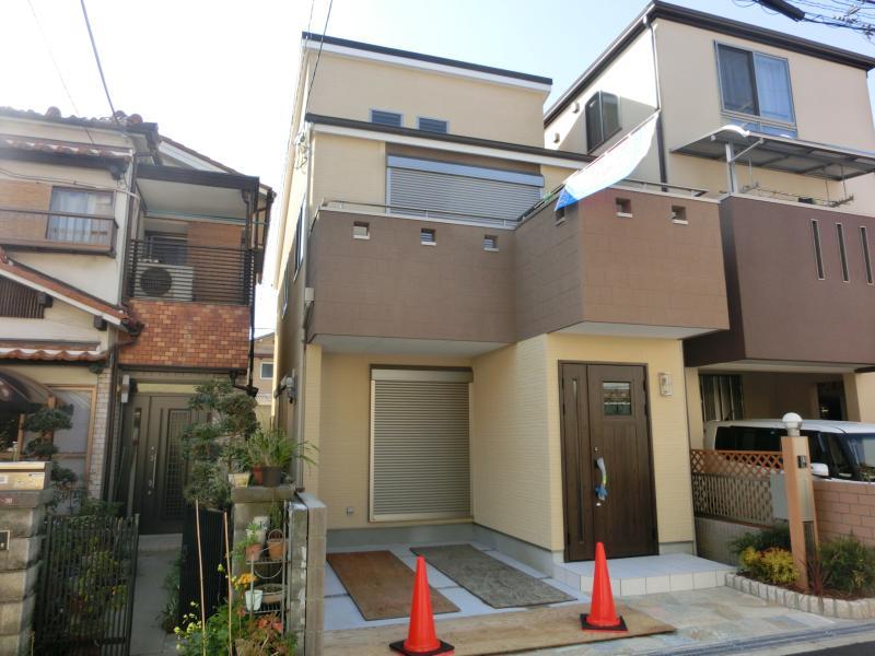 Local appearance photo