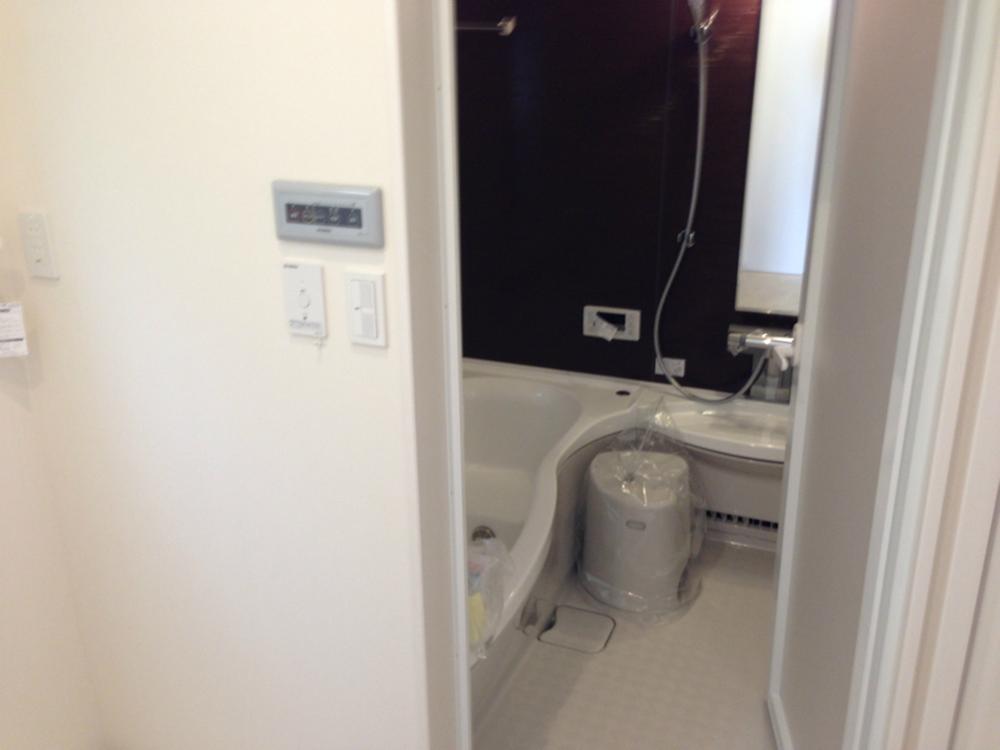 Bathroom. YAMAHA of system bus mist sauna and with sound shower