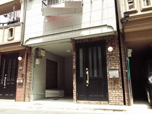 Other local. Friendly home to people of barrier-free housing