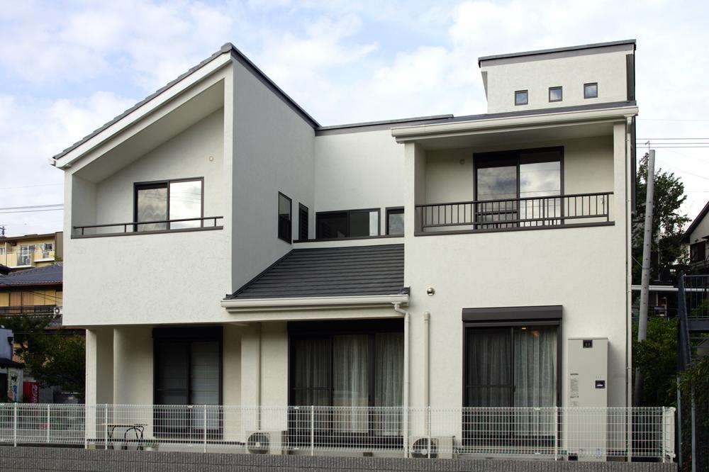 Local land photo. Changes impression and dignified appearance lunch night (daytime shooting)