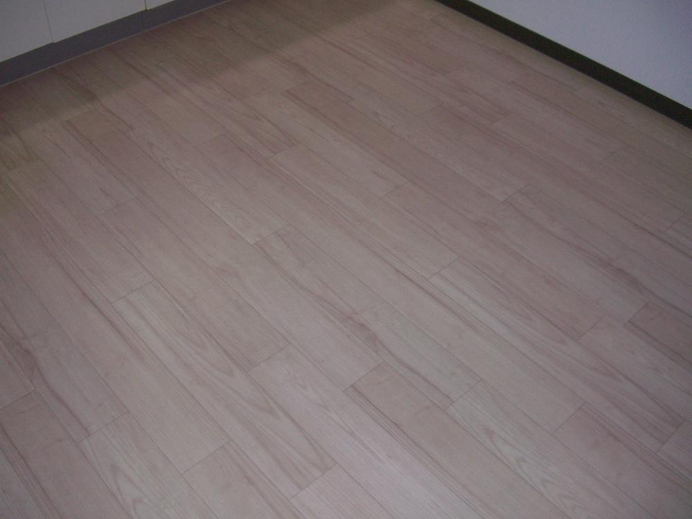 Living. Indoor (07 May 2013) Shooting