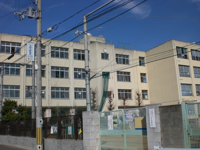 Primary school. 485m to Osaka City Tatsuibara Takita elementary school (elementary school)