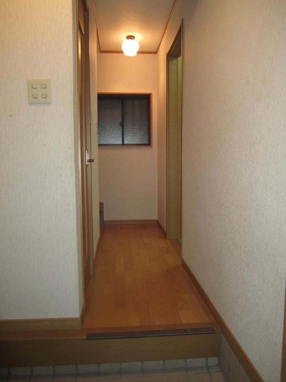 Entrance. Local (10 May 2013) Shooting