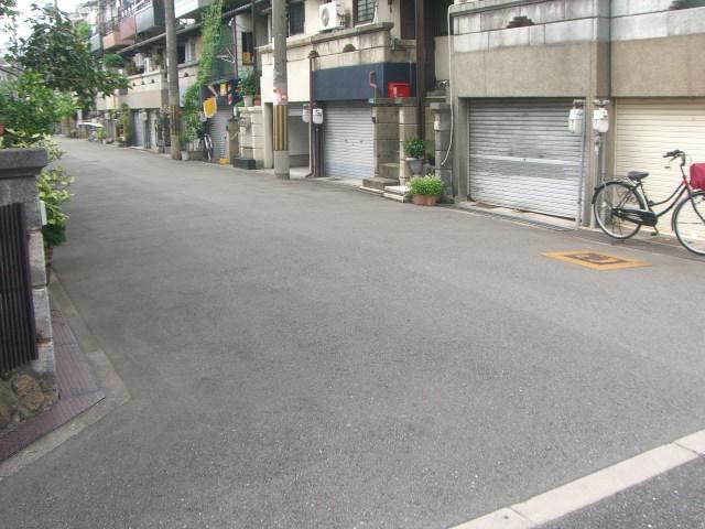 Local photos, including front road. Local (September 2013) Shooting