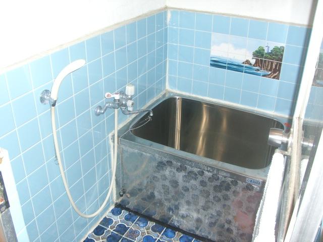 Bathroom. Indoor (September 2013) Shooting