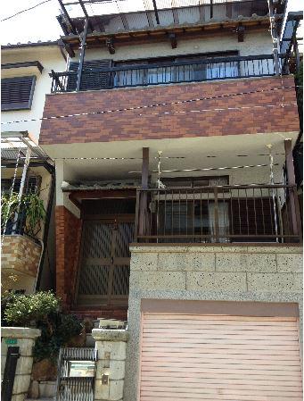 Local appearance photo. Local (10 May 2013) Shooting