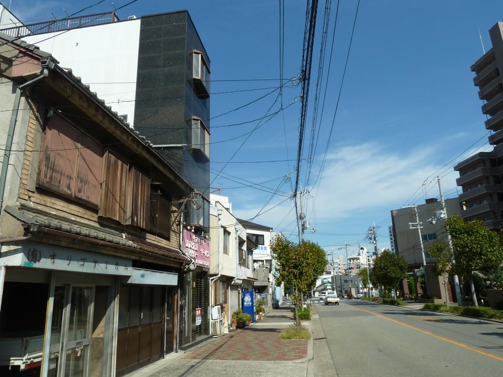 Local appearance photo. Local (09 May 2013) Shooting