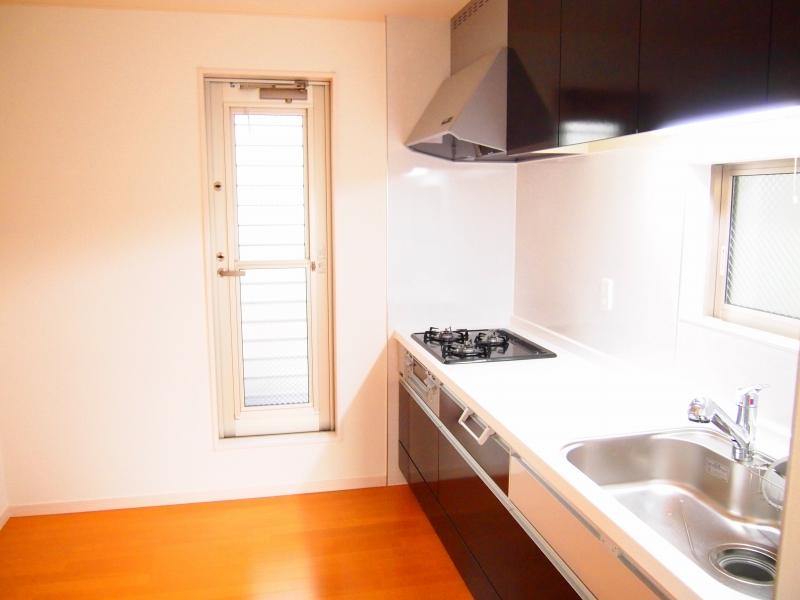 Kitchen.  Construction Photos