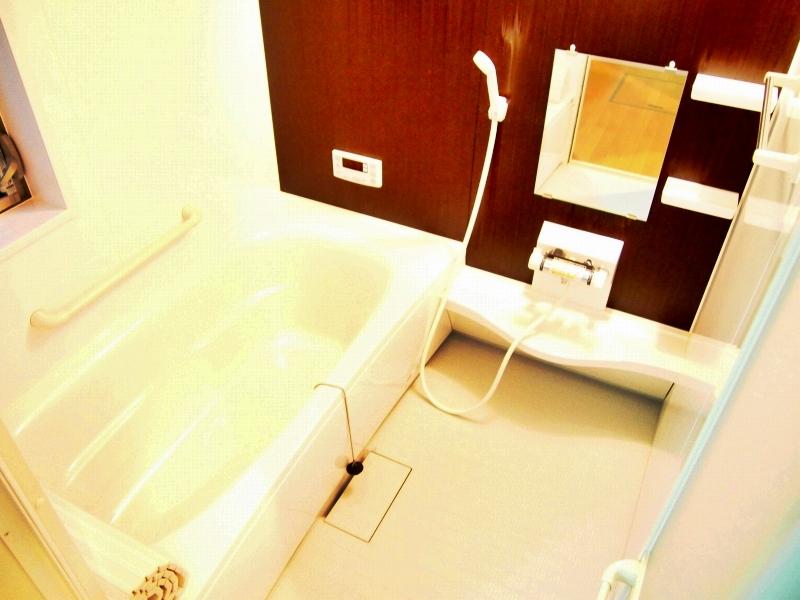 Bathroom.  Construction Photos