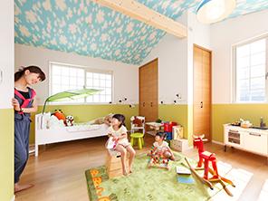 And it adopted the light and wind to the city of the house, Urban planning to provide a happy living stage of your family. Architect is attended from the beginning of the meeting, It can be achieved in a free design preference of design and commitment plan. Also it, Since most of the demand is fulfilled in the standard specification, Less anxiety that over the budget, Cost performance is outstanding. further, Also in bold colonnade, Such as the seismic performance to get the best grade "3" (to prevent collapse, etc.), Peace of mind ・ Provided in a quality and thorough safety. Us just grant a residence suitable for permanent residence.  ※ If you want to know more detailed information, Click on the document request! !  ※ Tour of the model house is, Advance reservations always.