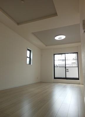 Same specifications photos (living)