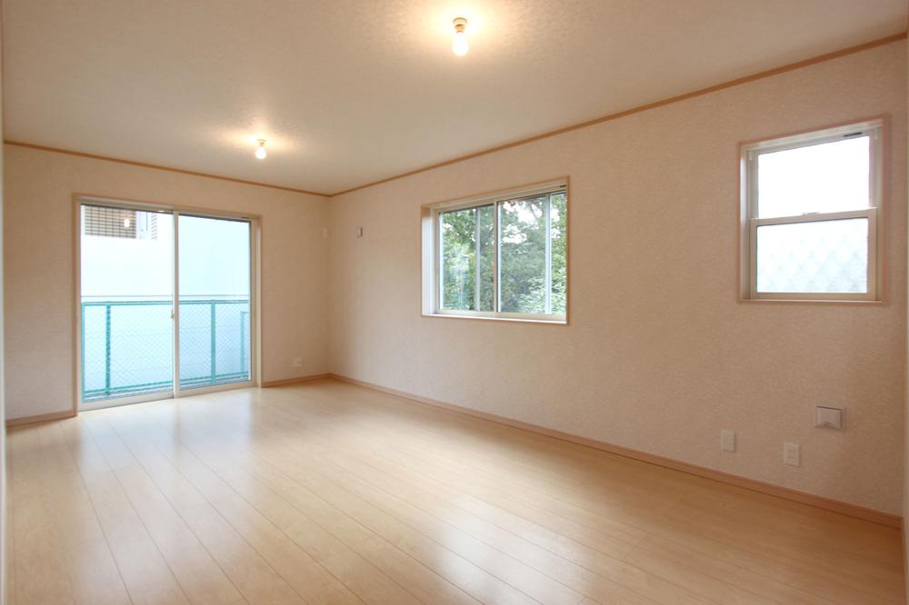 Same specifications photos (living). ◆ Same specifications living