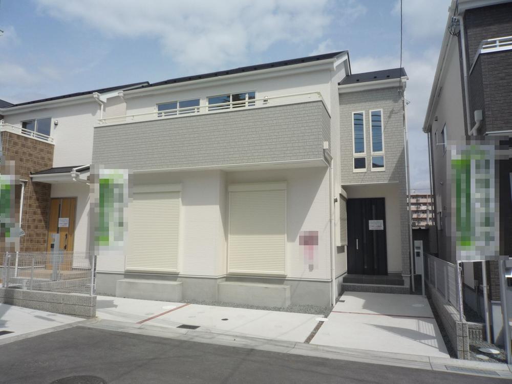 Rendering (appearance). Same specifications photos (appearance)