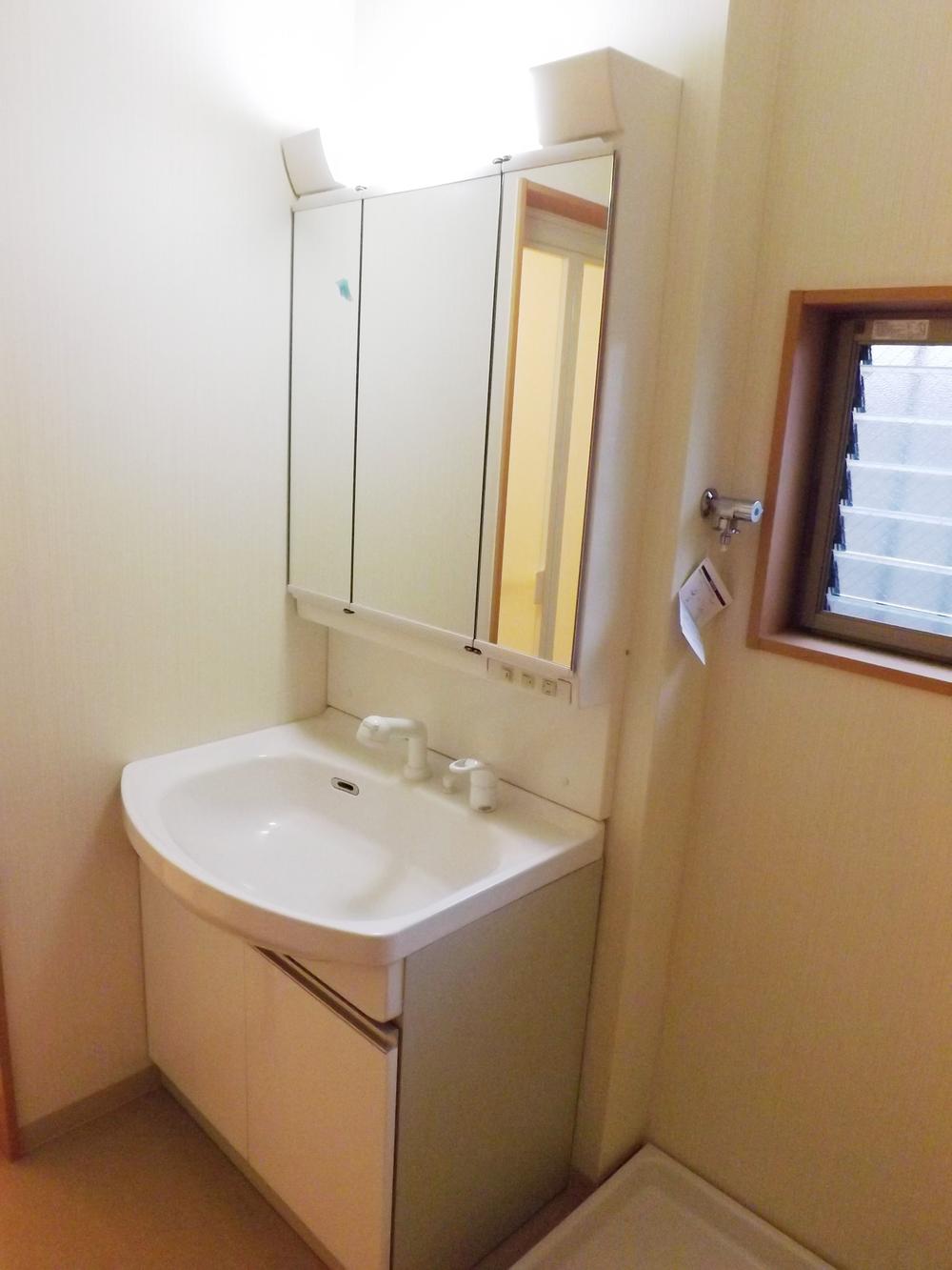 Cooling and heating ・ Air conditioning. With hand shower! Cleansing also shampoo happy!