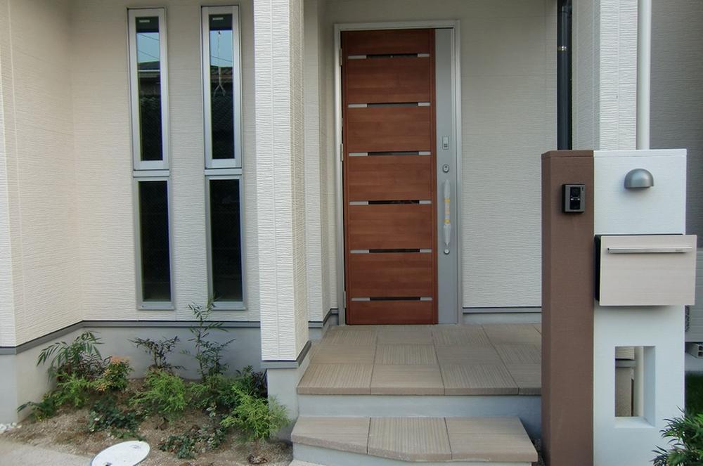 Entrance. Unison Vegas (tile) them attached grade a sense of entrance -1 No. land