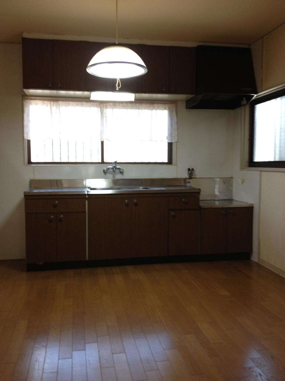 Kitchen. Indoor (September 2013) Shooting