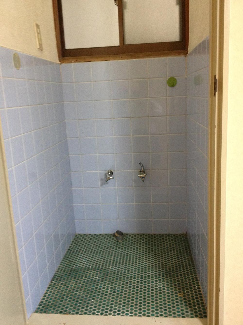 Other introspection. Indoor (September 2013) Shooting