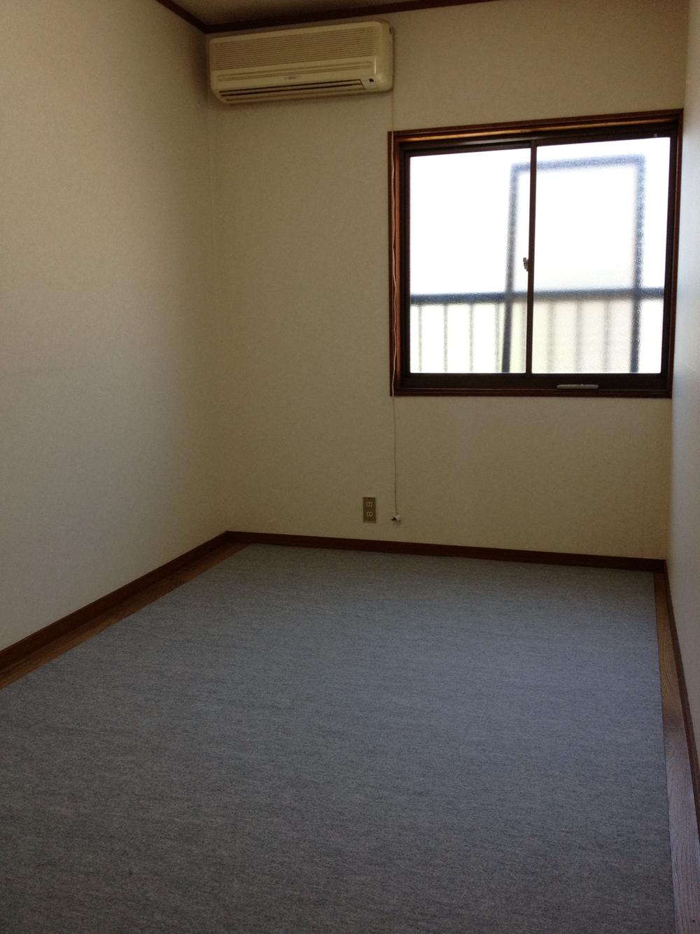 Other introspection. Indoor (September 2013) Shooting