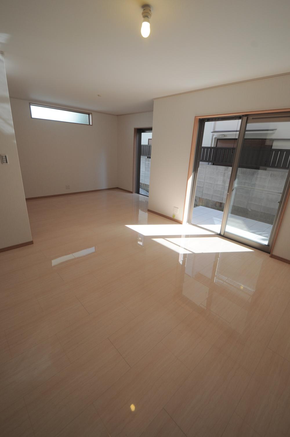 Same specifications photos (living). The company construction cases