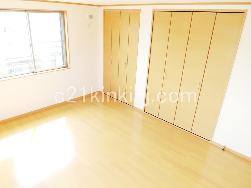 Same specifications photos (Other introspection). Same specifications photos (Western-style)