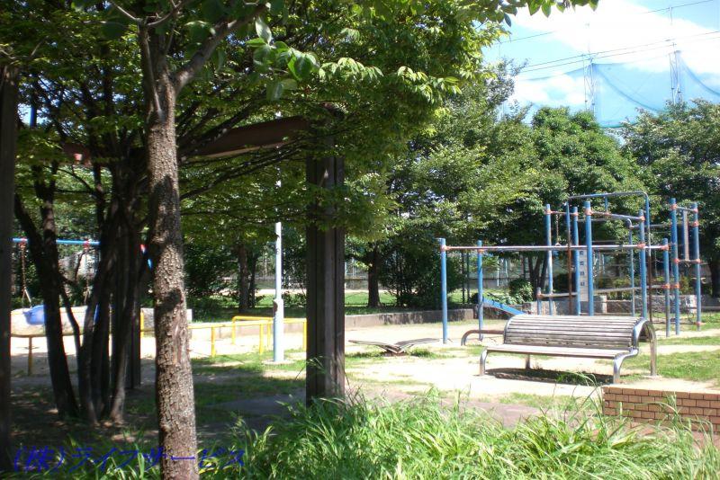 park. Mitsuya to Central Park 767m