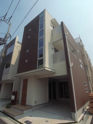 Local appearance photo