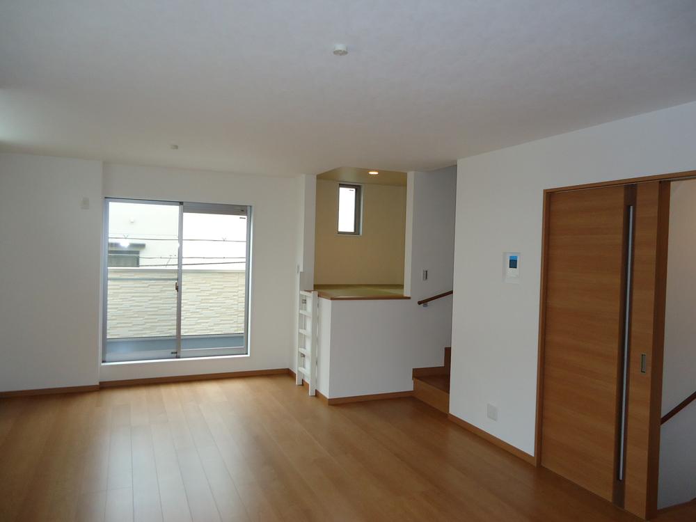 Living. LDK about 18 Pledge (local model house)