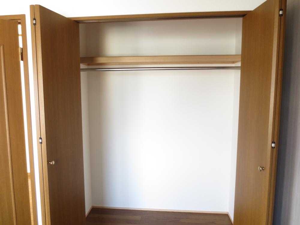 Receipt. Western-style of Kurozeto you can store plenty