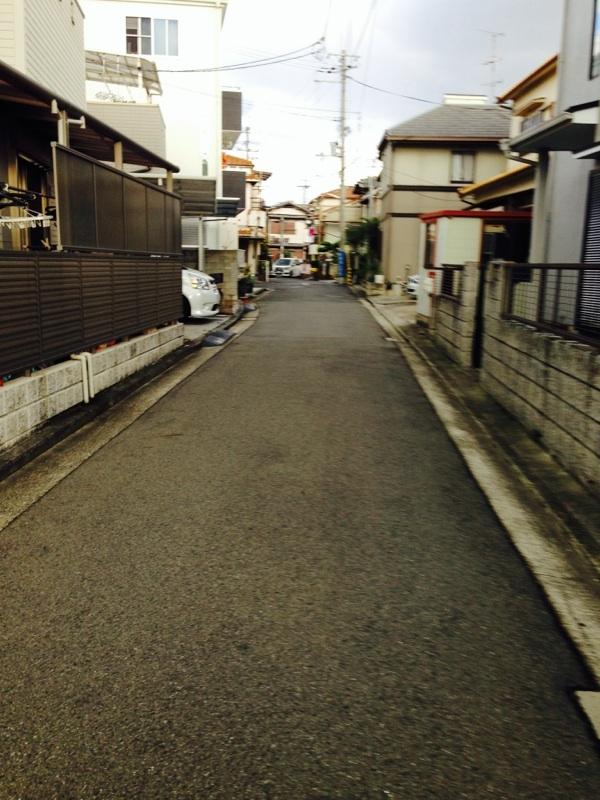 Local photos, including front road. 2013 November shooting