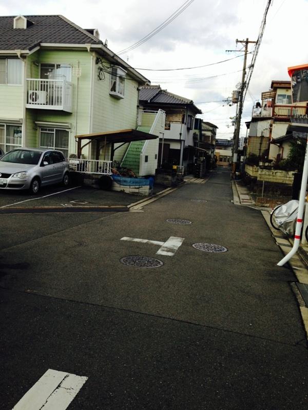 Local photos, including front road. 2013 November shooting